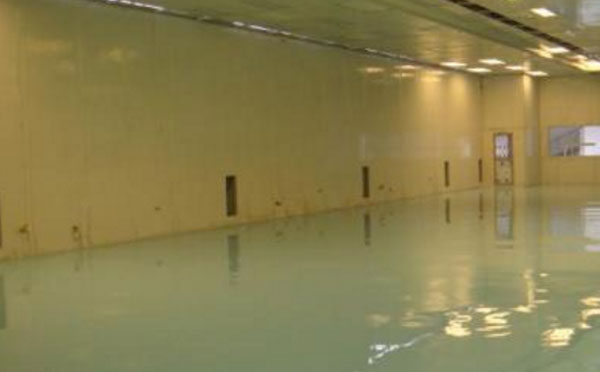 民丰自流平环氧地坪中涂